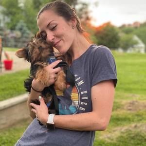 Meet your Posher, Holly